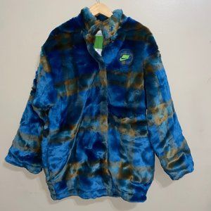 Nike Sportswear Women's Oversized Faux Fur Jacket Plaid DD4541-476 Size $200